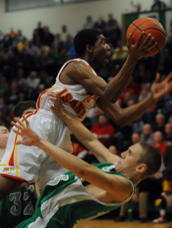 Rocky's Randle top repeater on All-Big 6 boys' hoops team